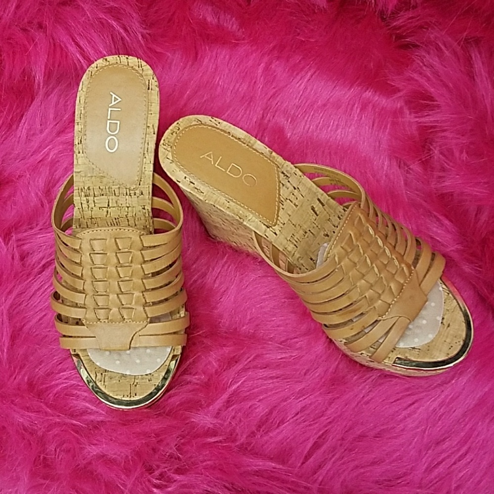 Wedges - Picture 2 of 5